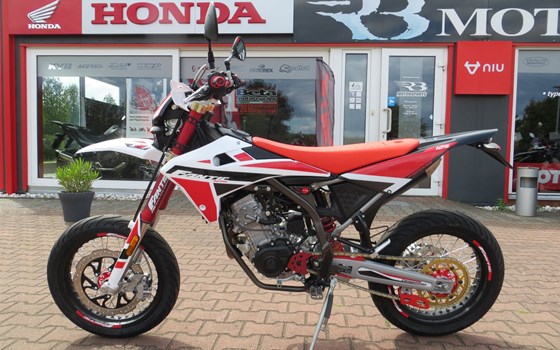 Fantic XEF/XMF 125 Winter Aktion - Bild 3