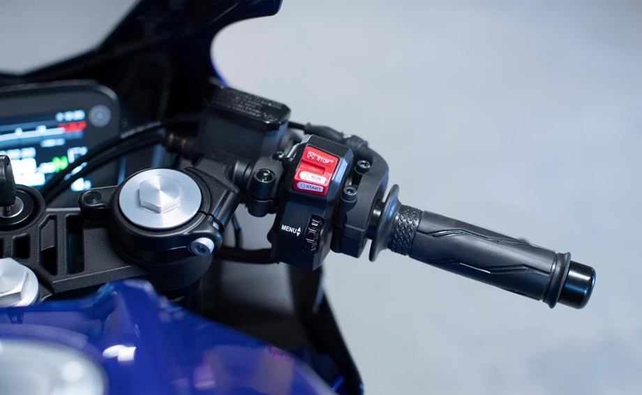 Die neue R125: Yamahas Supersport-Leichtgewicht auf neuem Level  Bild 19: Die neue R125: Yamahas Supersport-Leichtgewicht auf neuem Level
