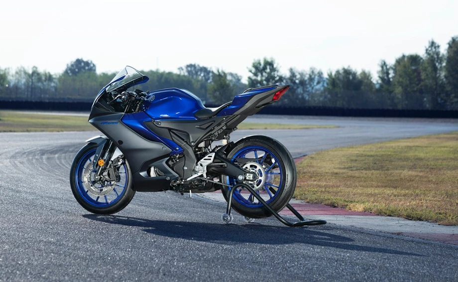 Die neue R125: Yamahas Supersport-Leichtgewicht auf neuem Level  Bild 26: Die neue R125: Yamahas Supersport-Leichtgewicht auf neuem Level