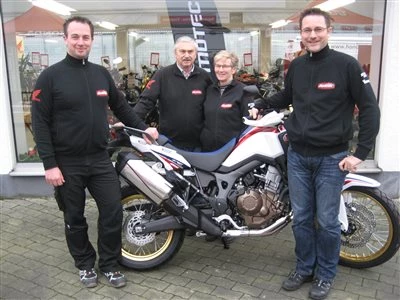 Honda Semmler - Geschäftsübergabe  Bild 1: Honda Semmler - Geschäftsübergabe