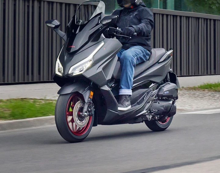 Honda Semmler - Honda Forza 125 2023 Bild 17: Honda Semmler - Honda Forza 125 2023