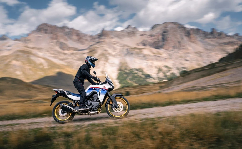 Honda Semmler - Neuheit Honda XL750 Transalp  Bild 9: Honda Semmler - Neuheit Honda XL750 Transalp