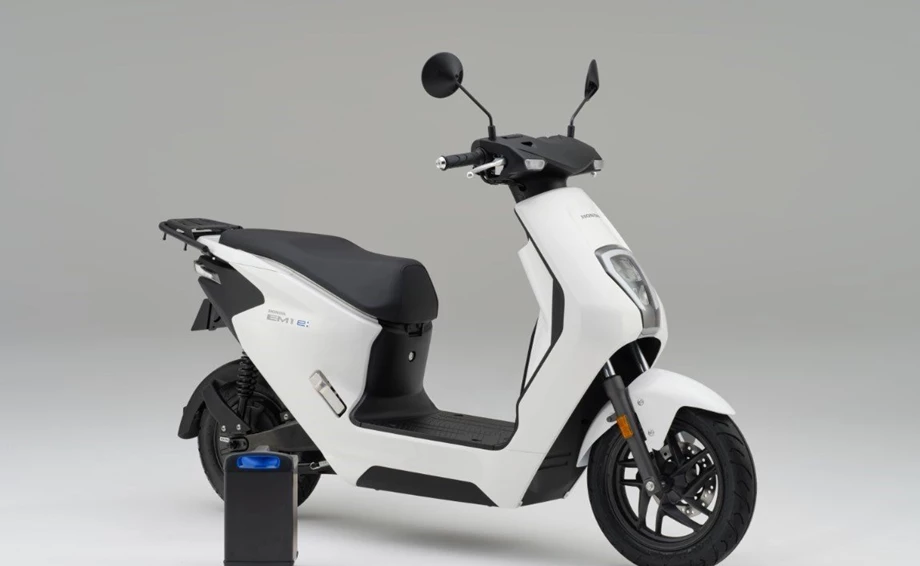 Honda Semmler - Neuheit E-Roller EM1 e 2023 Bild 1: Honda Semmler - Neuheit E-Roller EM1 e 2023