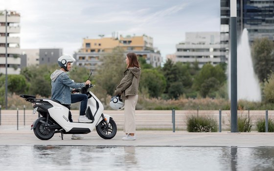 Honda Semmler - Neuheit E-Roller EM1 e 2023 - Bild 10
