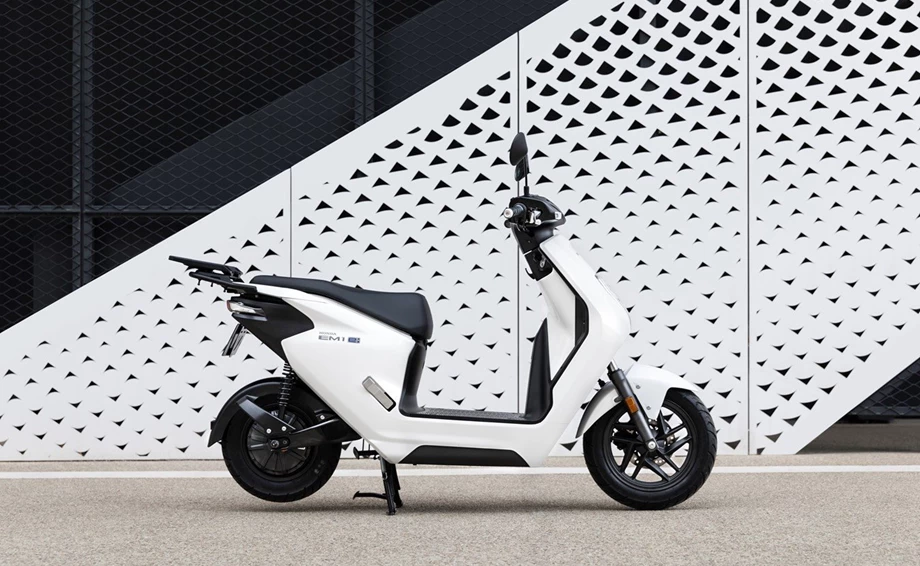 Honda Semmler - Neuheit E-Roller EM1 e 2023 Bild 14: Honda Semmler - Neuheit E-Roller EM1 e 2023