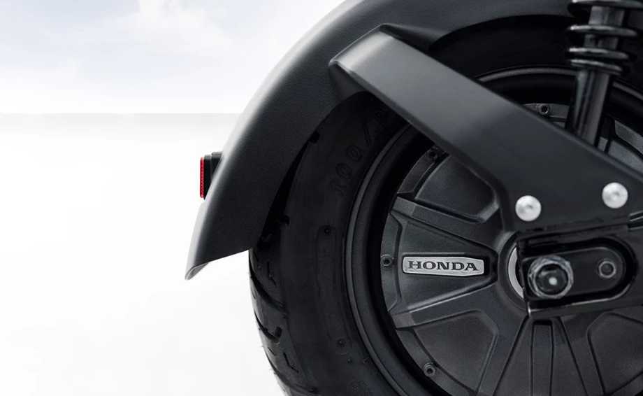 Honda Semmler - Neuheit E-Roller EM1 e 2023 Bild 20: Honda Semmler - Neuheit E-Roller EM1 e 2023