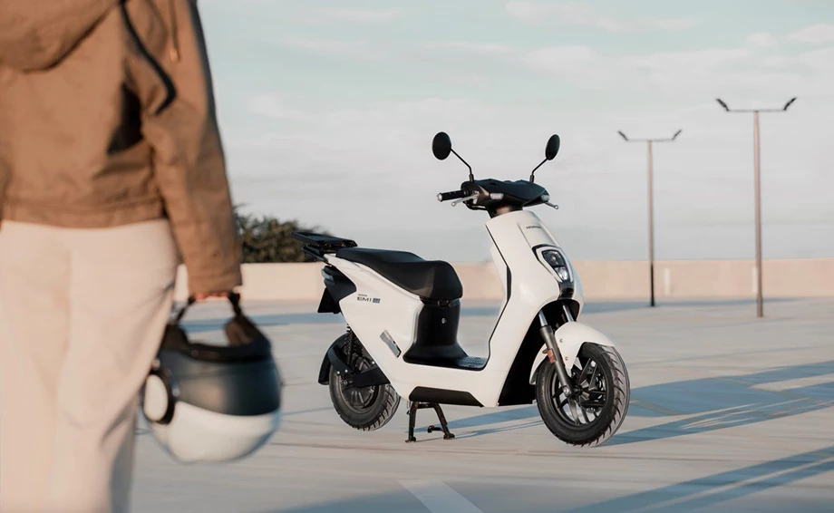 Honda Semmler - Neuheit E-Roller EM1 e 2023 Bild 26: Honda Semmler - Neuheit E-Roller EM1 e 2023