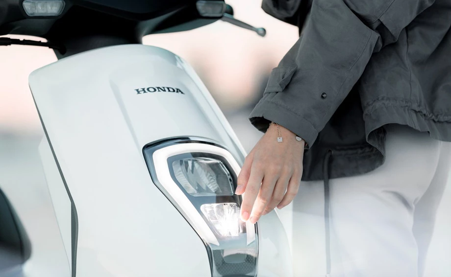 Honda Semmler - Neuheit E-Roller EM1 e 2023 Bild 28: Honda Semmler - Neuheit E-Roller EM1 e 2023