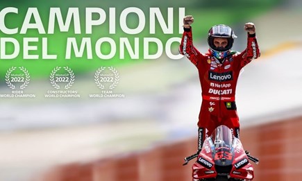 DUCATI IST MOTO GP WELTMEISTER 2022 - jetzt bei uns die limitierten Shirts vorbestellen