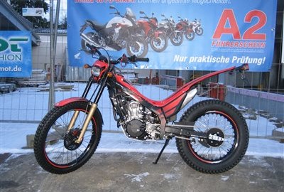 Honda Semmler - Cota 300 RR