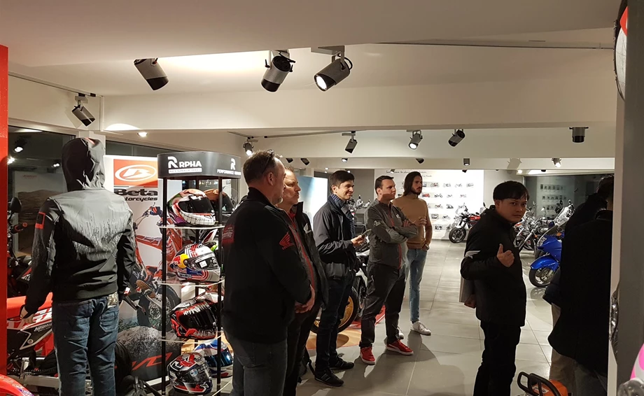 Honda Semmler - hoher Honda Besuch !  Bild 5: Honda Semmler - hoher Honda Besuch !