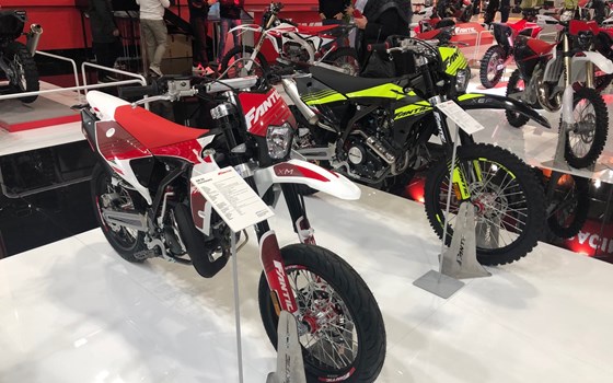 Fantic & Moto Morini News von der EICMA 2022 in Mailand! - Bild 6