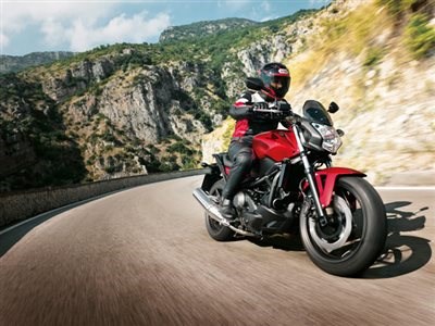 NC 750 S ABS/DCT um 7.490,- @ STAHL BIKERS ONLY - Bild 6