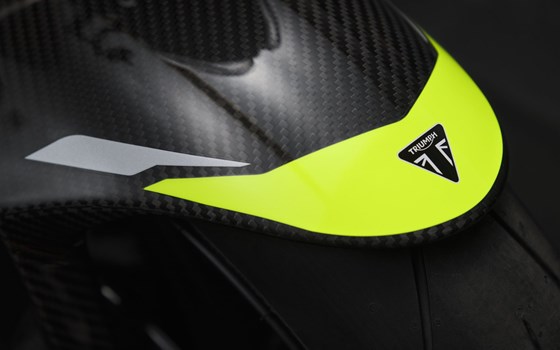 New Street Triple R / RS / Moto2 - Bild 7