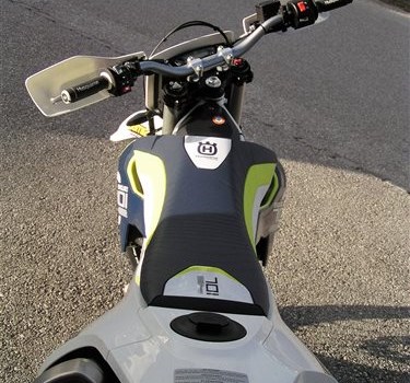 Husqvarna 701 Enduro - Bild 3 Husqvarna 701 Enduro - Bild 3