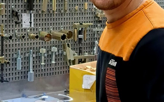 ... nun ist er da... - Bild 2