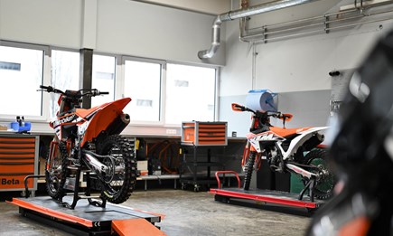 ... unsere neue Werkstatt...