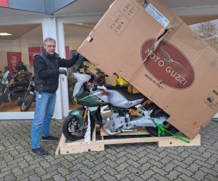 Moto Guzzi V100 Mandello S