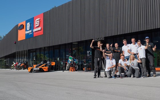 Betriebsurlaub - Bild 2 Betriebsurlaub - Bild 2