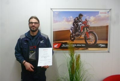 Wir gratulieren zum Honda Reparatur Techniker 
