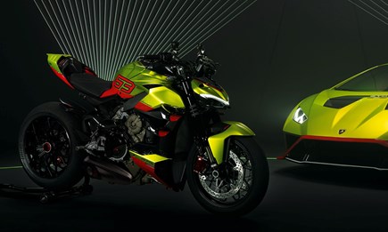 DUCATI Streetfighter SF V4  Lamorghini - MY 2023