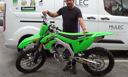 Kawasaki KX 250 wurde in die Freiheit entlassen