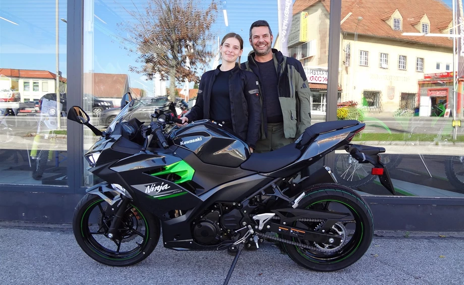 Vater und Tochter mit Motorsportgenen!!! Bild 1: Vater und Tochter mit Motorsportgenen!!!