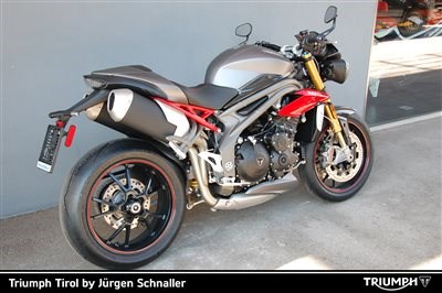 Triumph Speed Triple R - Bild 4