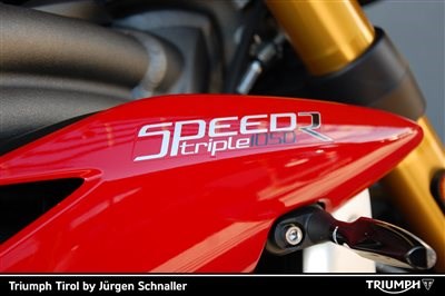 Triumph Speed Triple R - Bild 9