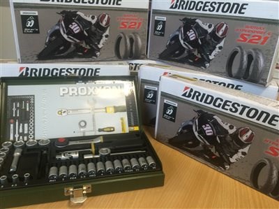 Bridgestone S21 + T30EVO Bridgestone S21 + T30EVO