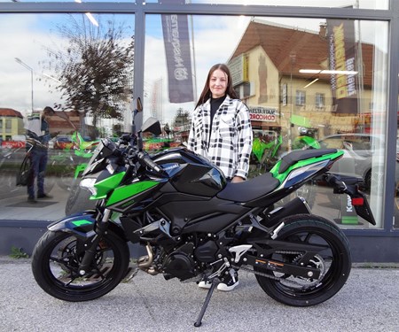 Kawasaki , let the good times roll ! Kawasaki , let the good times roll !