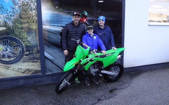 Junger Crosser mit neuen Bike!! - Bild 2