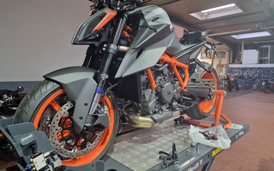 We love Carbon! - Bild 1