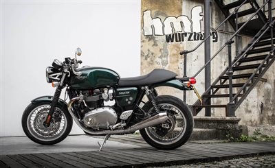 Überraschungsgast TRIUMPH Thruxton 1200 - Bild 1