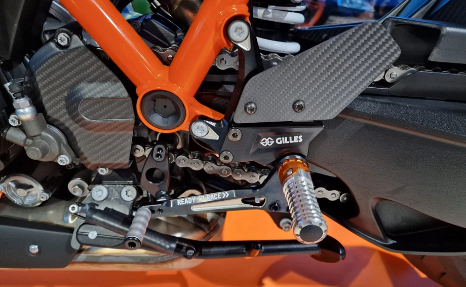 KTM 1290 SUPER DUKE R EVO Carbon Edition Bild 8: KTM 1290 SUPER DUKE R EVO Carbon Edition