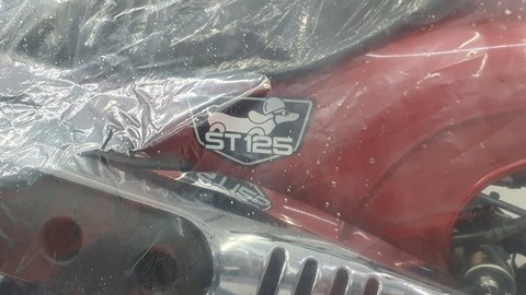 Honda Semmler - erste DAX 125 eingetroffen