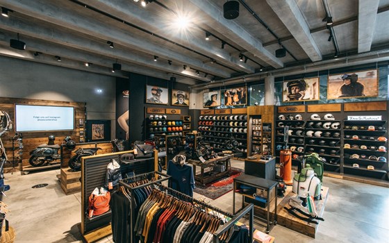 SIP Scootershop Flagship Store Landsberg - zu Besuch - Bild 1