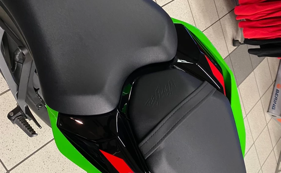 2023' KAWASAKI Ninja ZX-10R "TWC Edition"  - 4 Jahre Garantie Bild 6: 2023' KAWASAKI Ninja ZX-10R "TWC Edition"  - 4 Jahre Garantie