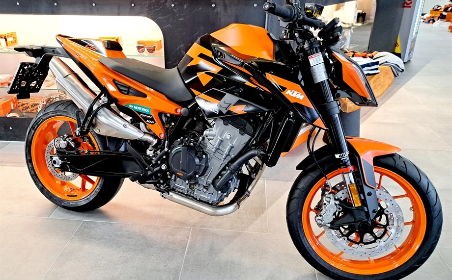 ... die neue 890 DUKE GP... Bild 3: ... die neue 890 DUKE GP...