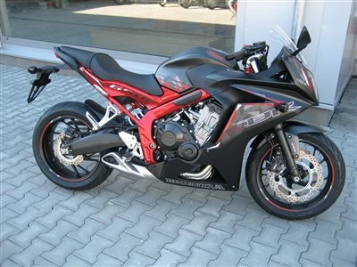 Honda Semmler - CBR650F - Design 2016 Bild 1: Honda Semmler - CBR650F - Design 2016