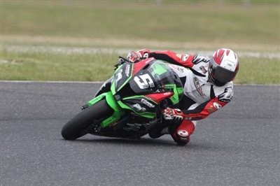 Die neue Kawasaki Ninja ZX-10R und Martin Bauer: Tuning mit feiner Klinge! Die neue Kawasaki Ninja ZX-10R und Martin Bauer: Tuning mit feiner Klinge!