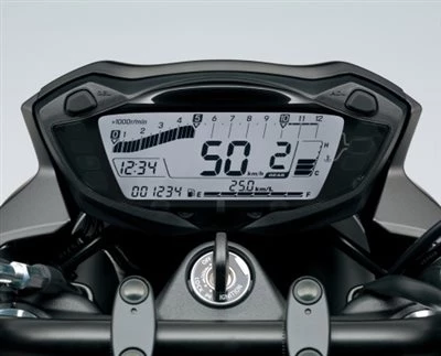 Die neue Suzuki SV 650 jetzt testen Bild 3: Die neue Suzuki SV 650 jetzt testen