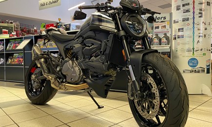 Die neue 2023' DUCATI Monster+ TWC-GP EDITION