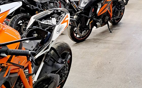 ... in unserer Werkstatt - Bild 3