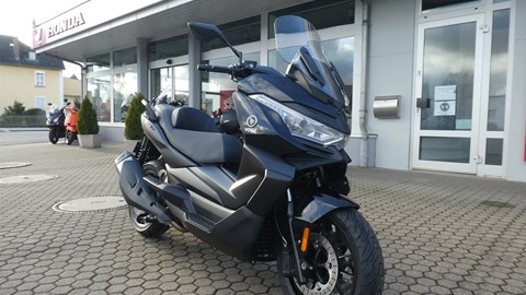 Voge SR 4 Max 350 ABS eingetroffen !