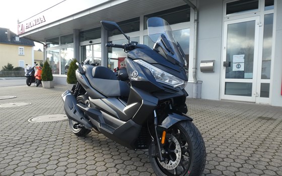 Voge SR 4 Max 350 ABS eingetroffen ! - Bild 1
