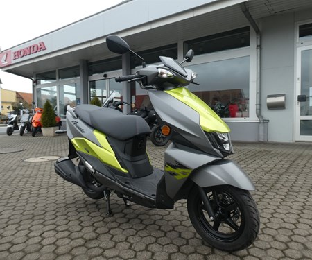 Der neue Suzuki Avenis 125
