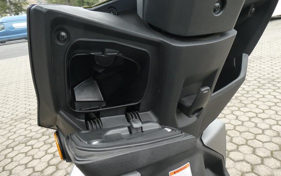 Der neue Suzuki Avenis 125 - Bild 11