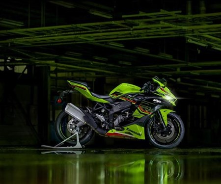 NINJA ZX-4RR - der neue Vierzylinder-Supersportler