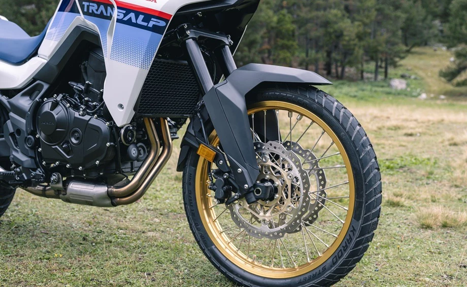 Honda Semmler - Preise für die neue Honda Transalp Bild 5: Honda Semmler - Preise für die neue Honda Transalp